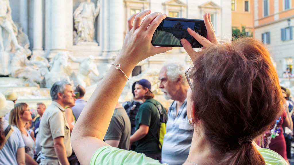 Senior friendly walking tours in rome and paris